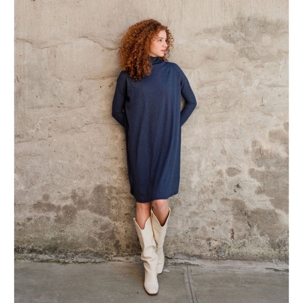 Elegant Navy Blue Turtleneck Dress